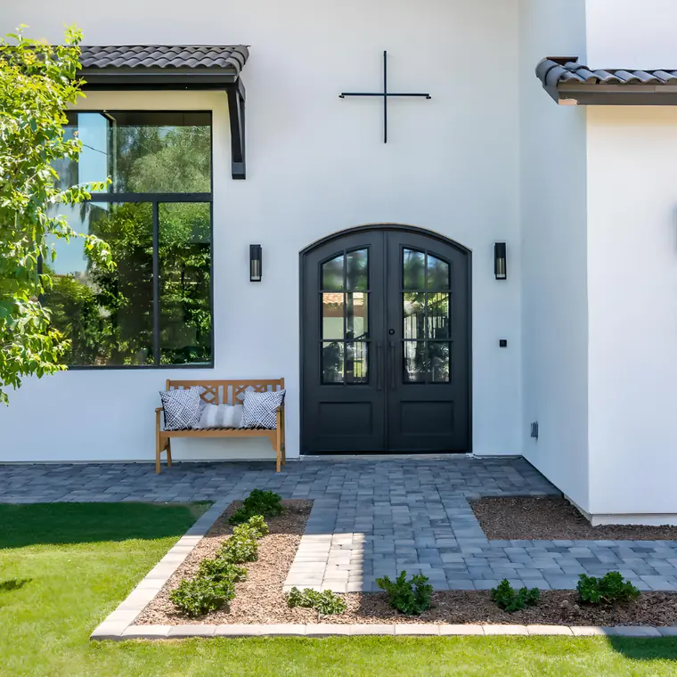 Double entry, full arch